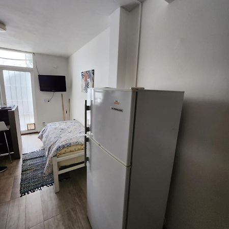 Departamento Ubicadisimo Calle Chile Con Estacionamiento Incluido Capital Mendoza3 Centro Appartement Buitenkant foto