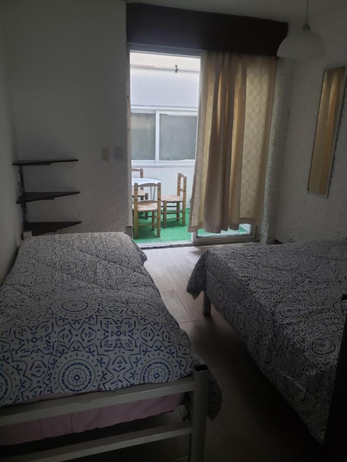 Departamento Ubicadisimo Calle Chile Con Estacionamiento Incluido Capital Mendoza3 Centro Appartement Buitenkant foto