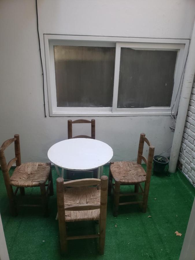 Departamento Ubicadisimo Calle Chile Con Estacionamiento Incluido Capital Mendoza3 Centro Appartement Buitenkant foto