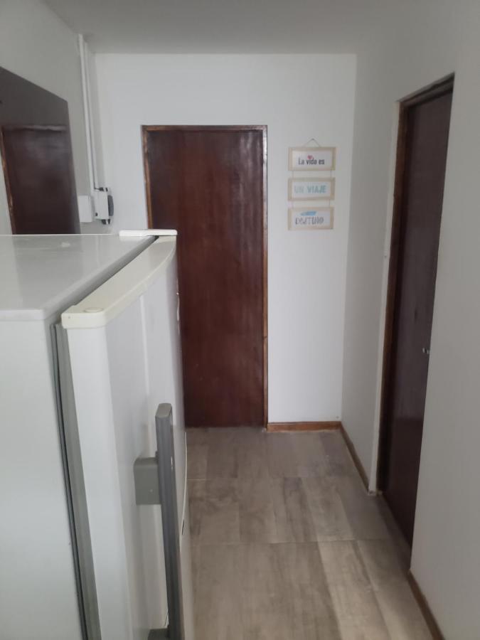 Departamento Ubicadisimo Calle Chile Con Estacionamiento Incluido Capital Mendoza3 Centro Appartement Buitenkant foto