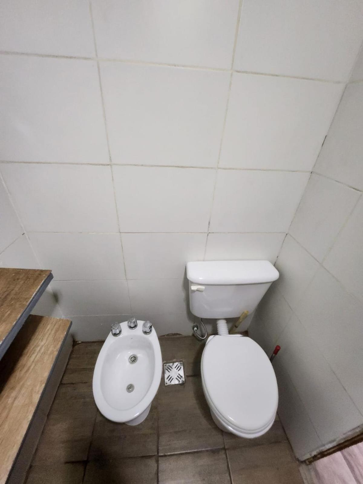 Departamento Ubicadisimo Calle Chile Con Estacionamiento Incluido Capital Mendoza3 Centro Appartement Buitenkant foto